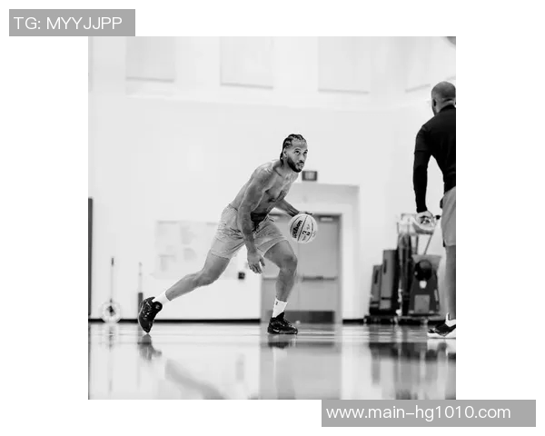 卢教练强调内线攻击的重要性29次罚球助力球队节奏控制